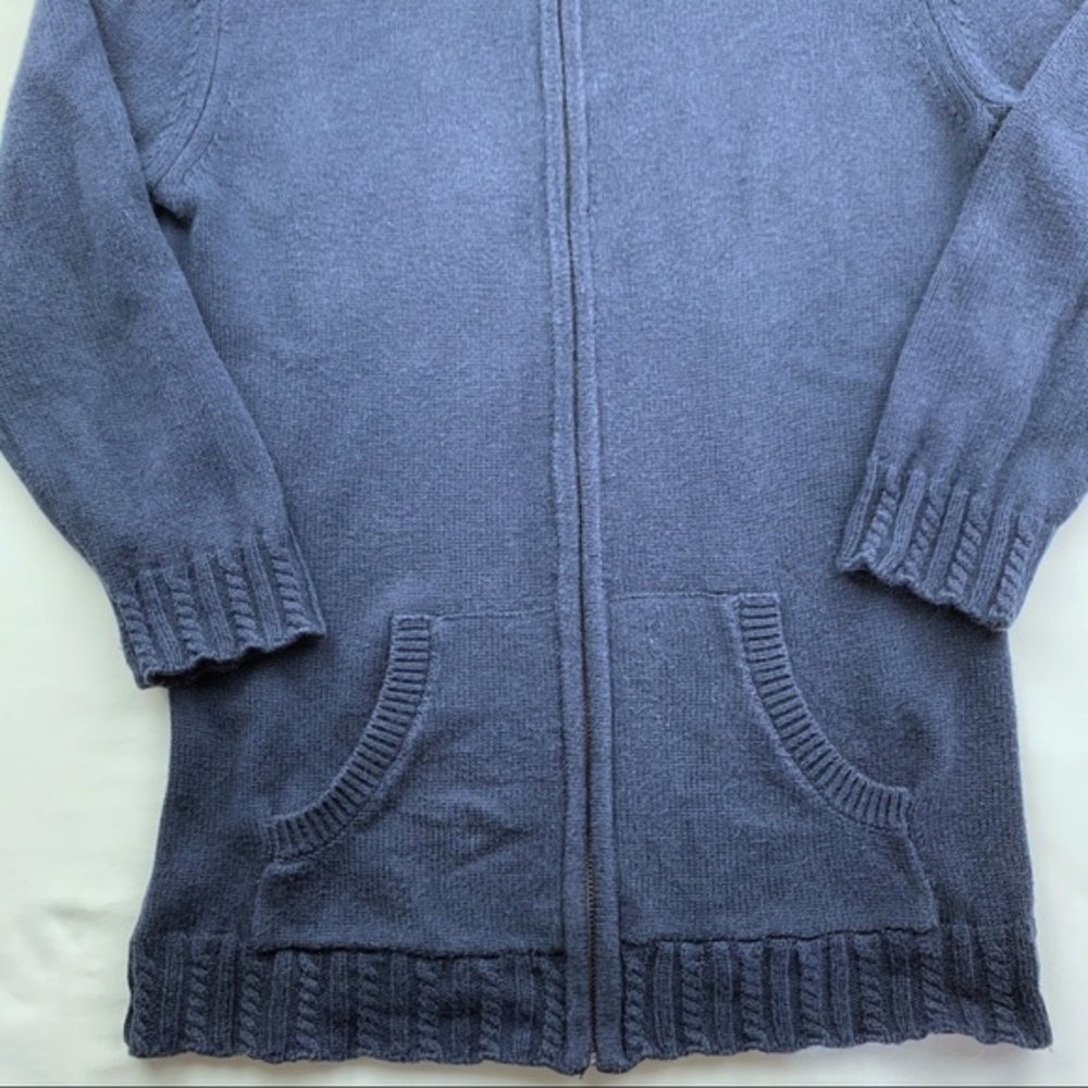Banana Republic Factory zipped long sleeve sweater - Picture 5 of 8